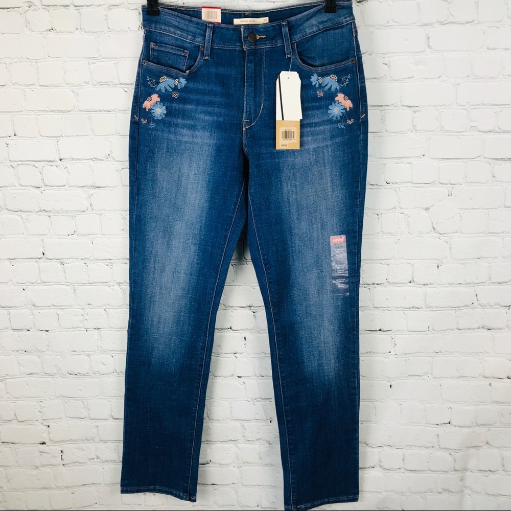 NWT Levi’s Midrise Embroidered Skinny Jeans